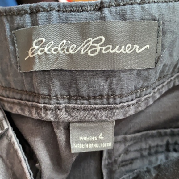Eddie Bauer Cargo Capris - Picture 5 of 8